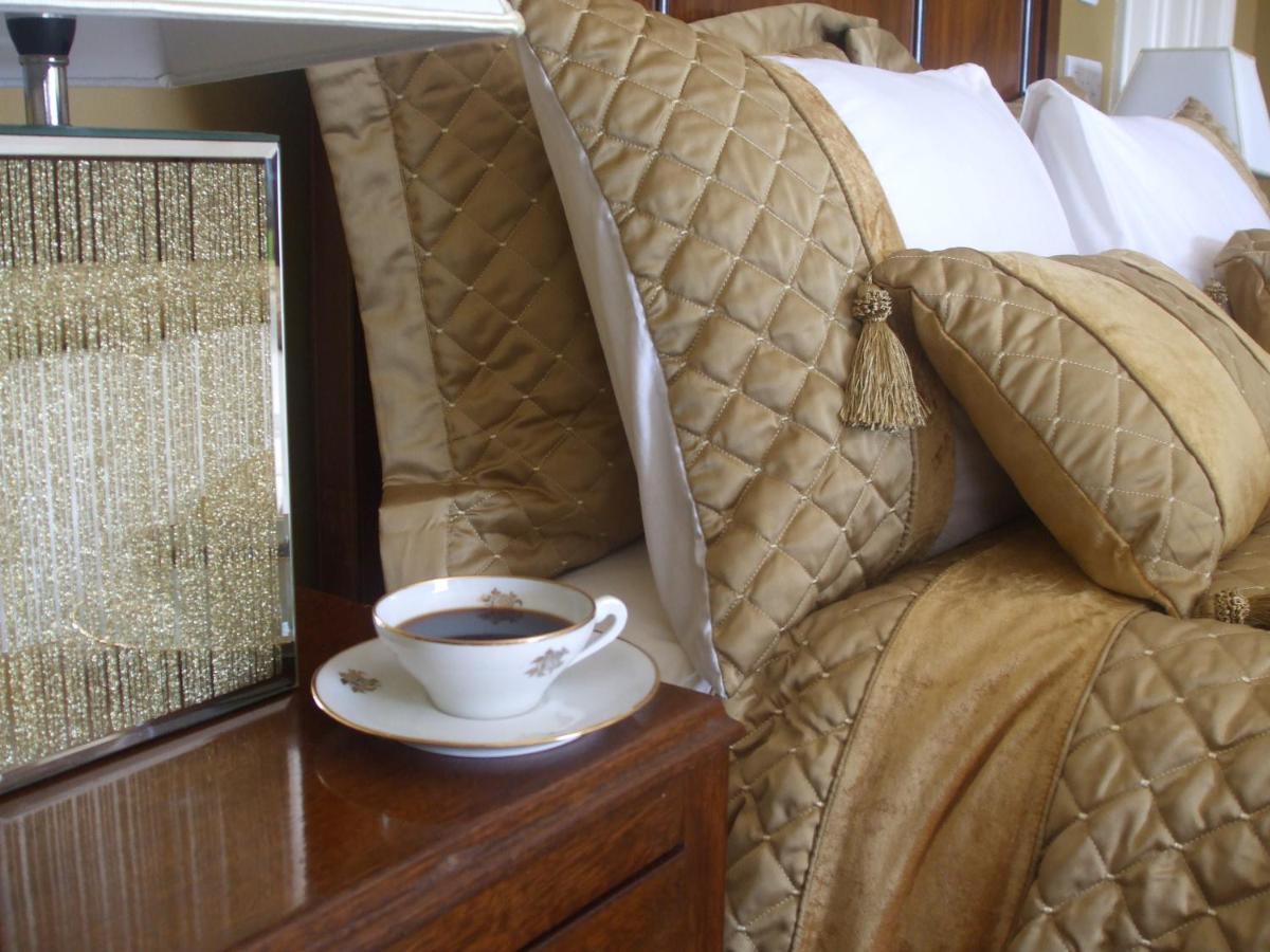 The Brown Hen Guest Accommodation แบนดอน ภายนอก รูปภาพ